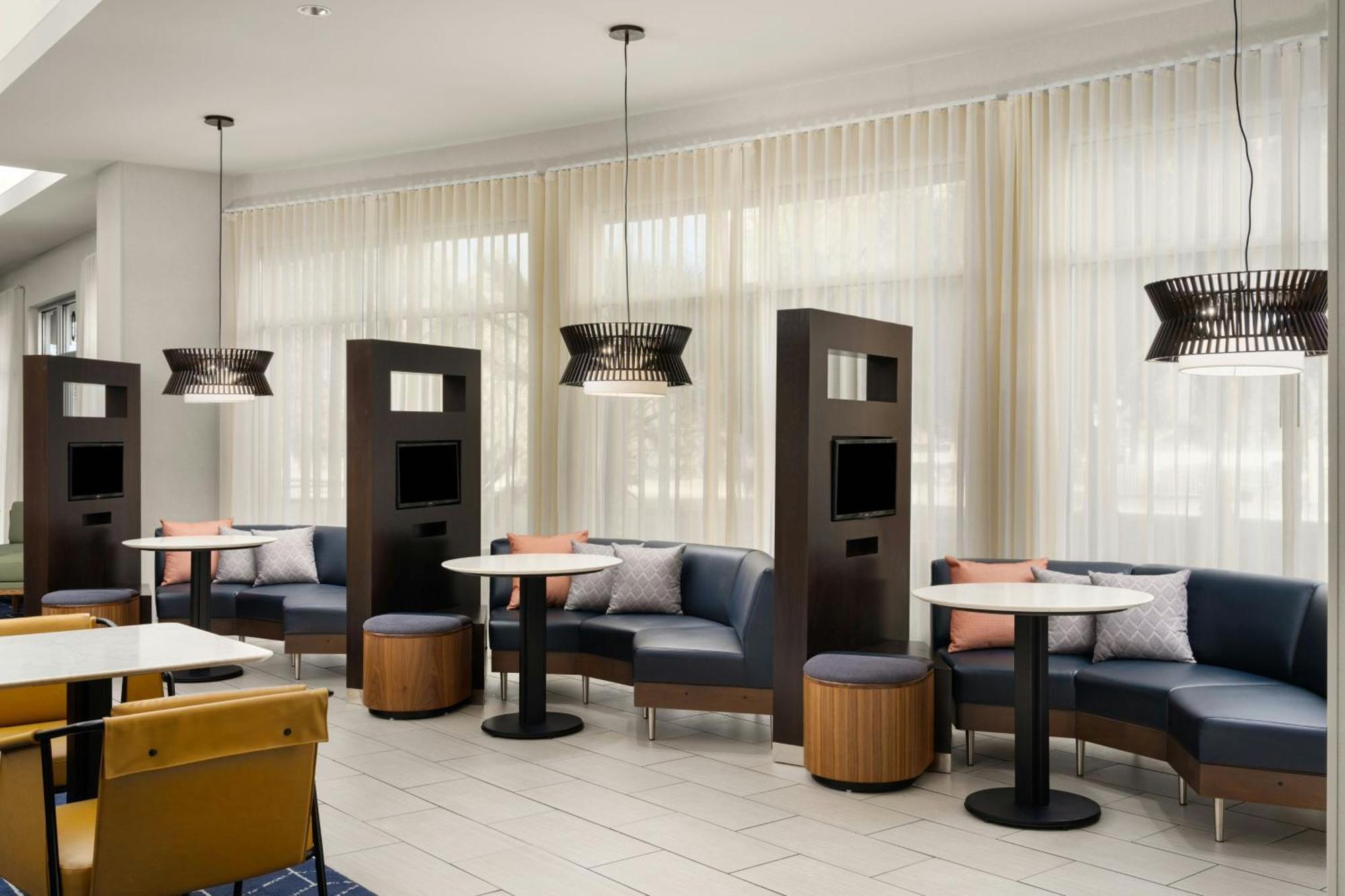 Courtyard By Marriott Sunnyvale Silicon Valley Екстер'єр фото