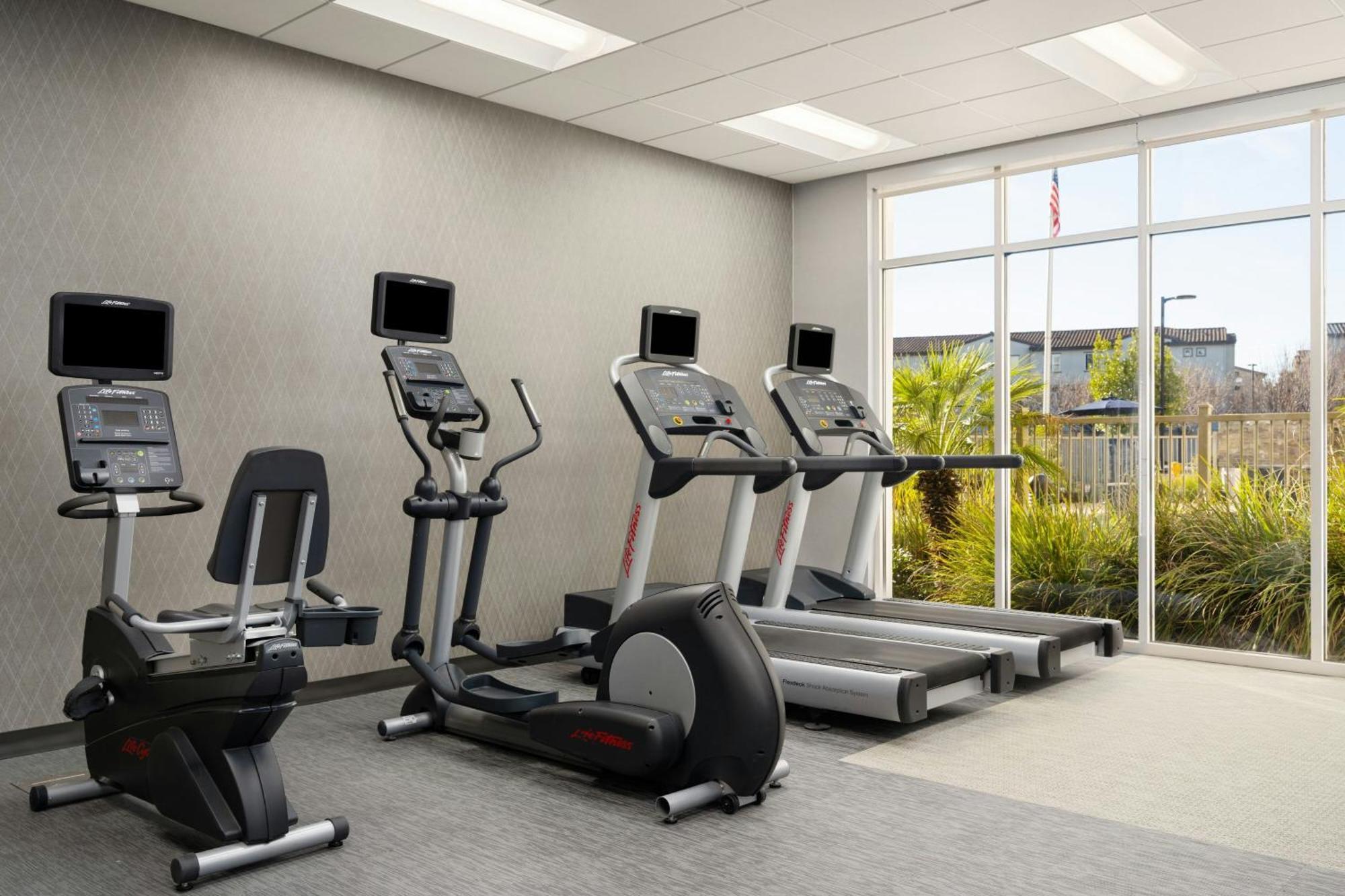 Courtyard By Marriott Sunnyvale Silicon Valley Екстер'єр фото
