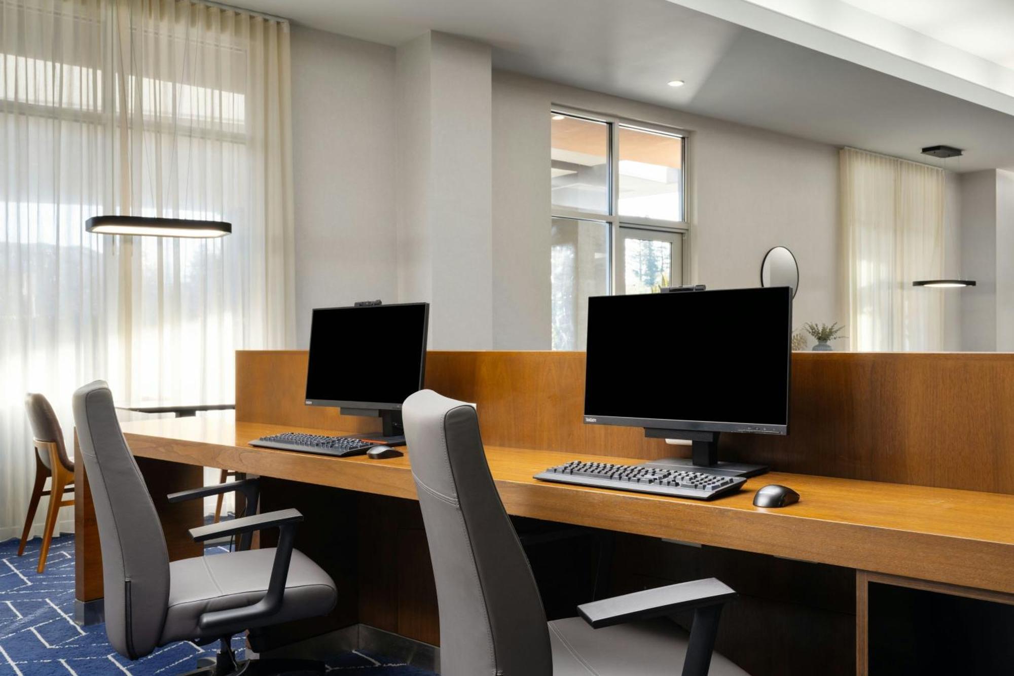 Courtyard By Marriott Sunnyvale Silicon Valley Екстер'єр фото