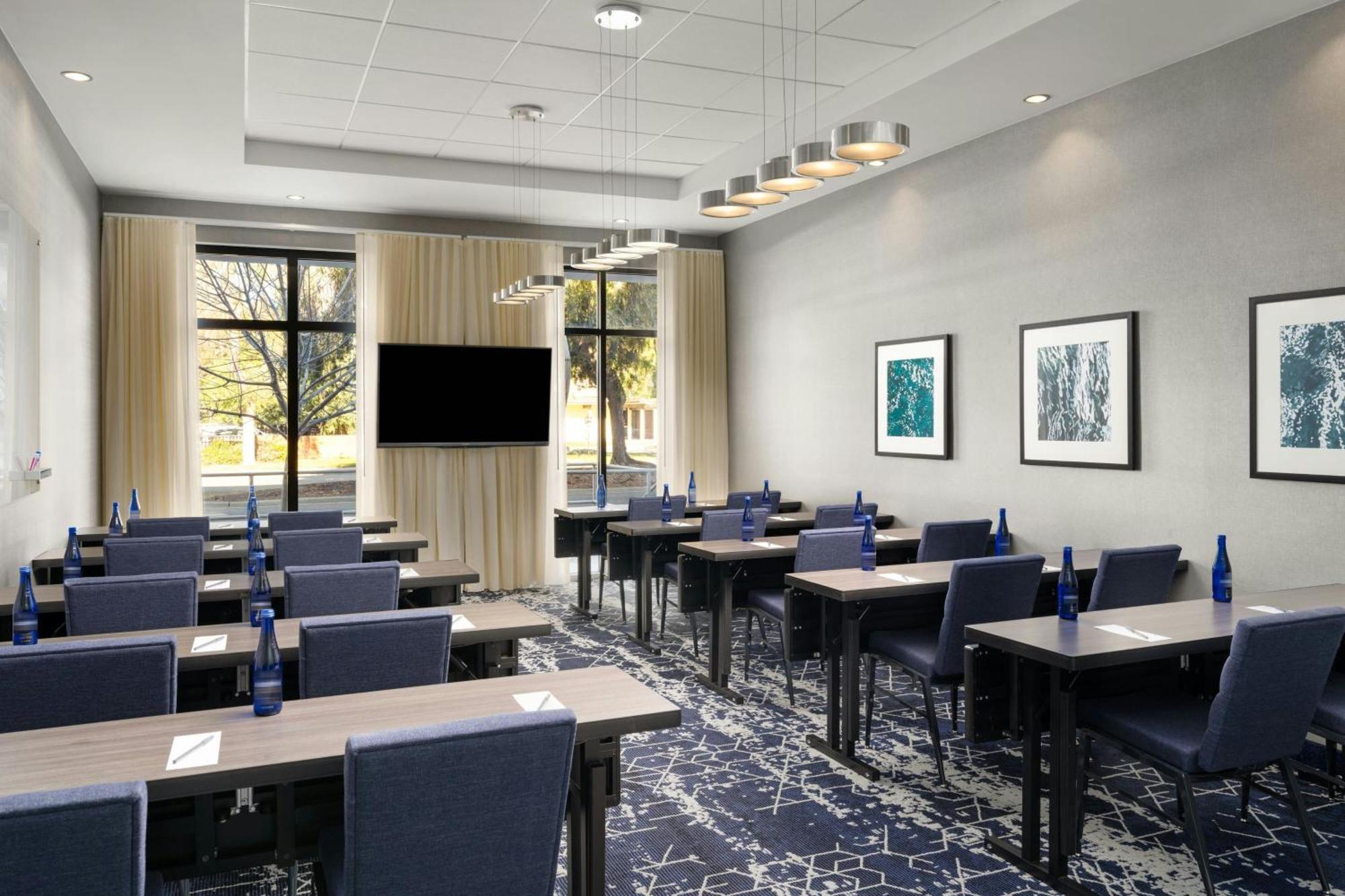 Courtyard By Marriott Sunnyvale Silicon Valley Екстер'єр фото